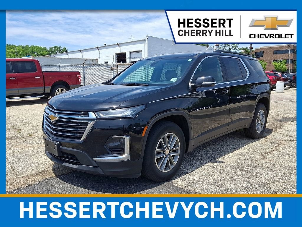 2023 Chevrolet Traverse LT Cloth