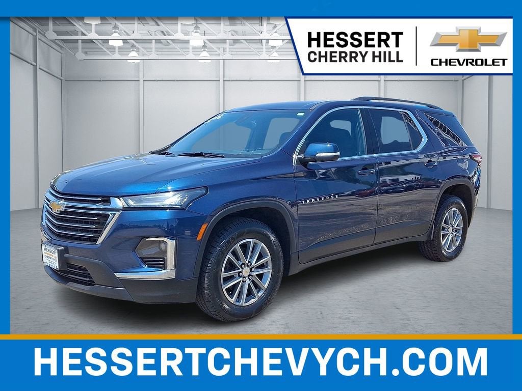2023 Chevrolet Traverse LT Cloth