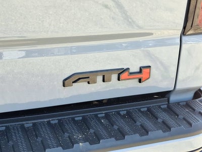 2024 GMC Sierra 1500 AT4