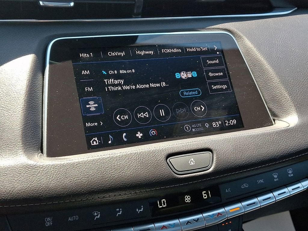 2023 Cadillac XT4 Luxury