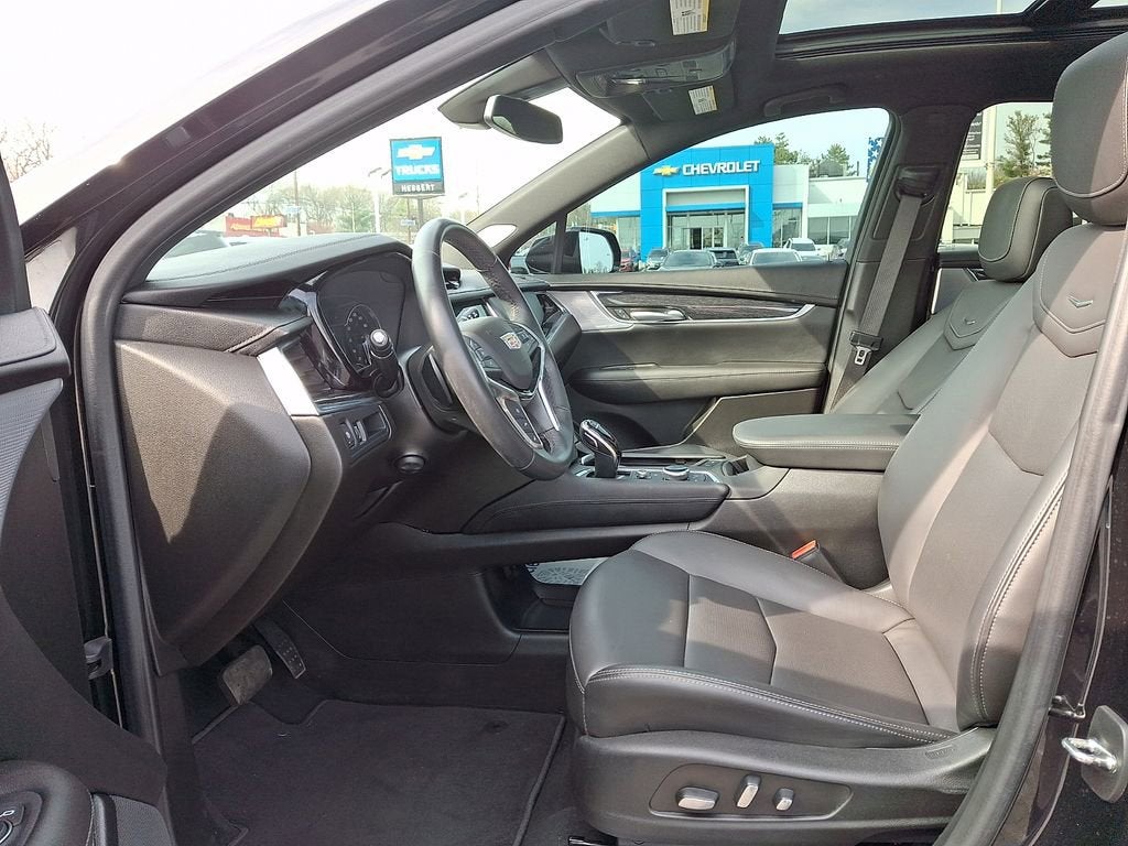 2023 Cadillac XT5 Premium Luxury