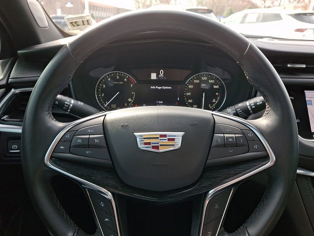 2023 Cadillac XT5 Premium Luxury