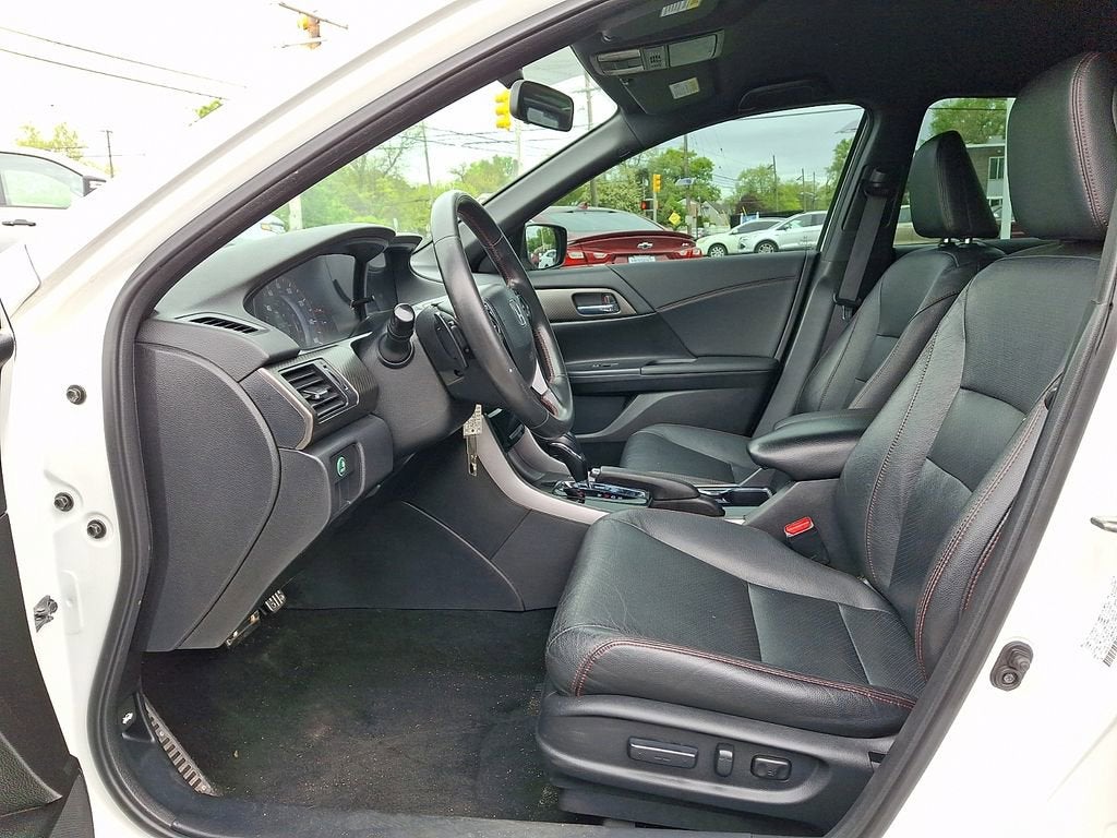 2017 Honda Accord Sport SE
