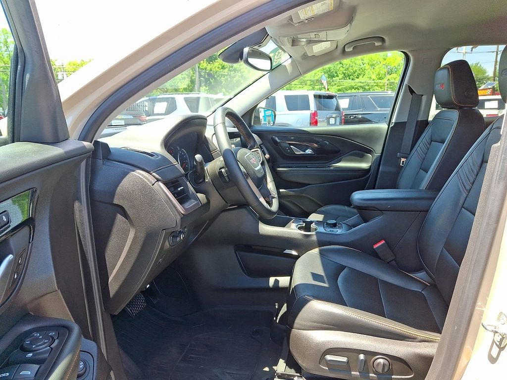 2023 GMC Terrain AT4