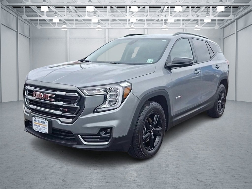 2023 GMC Terrain AT4