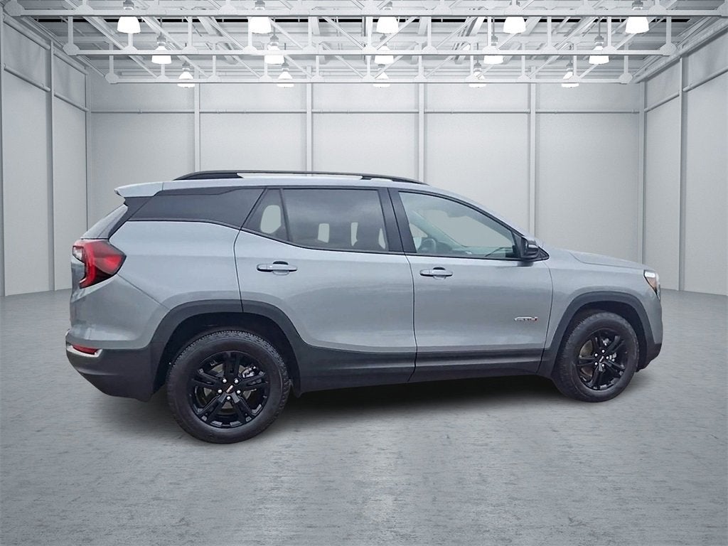 2023 GMC Terrain AT4