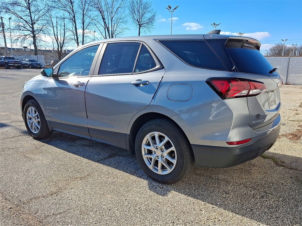 2023 Chevrolet Equinox LS