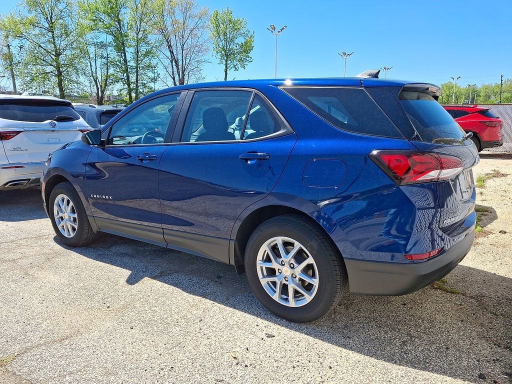 2022 Chevrolet Equinox LS