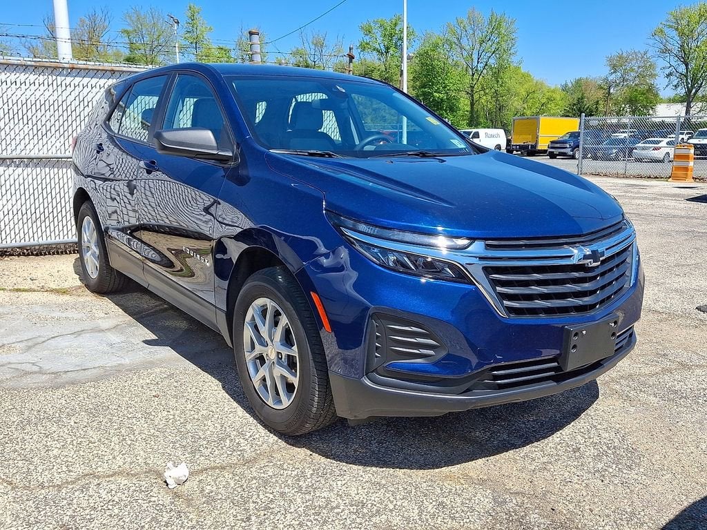 2022 Chevrolet Equinox LS