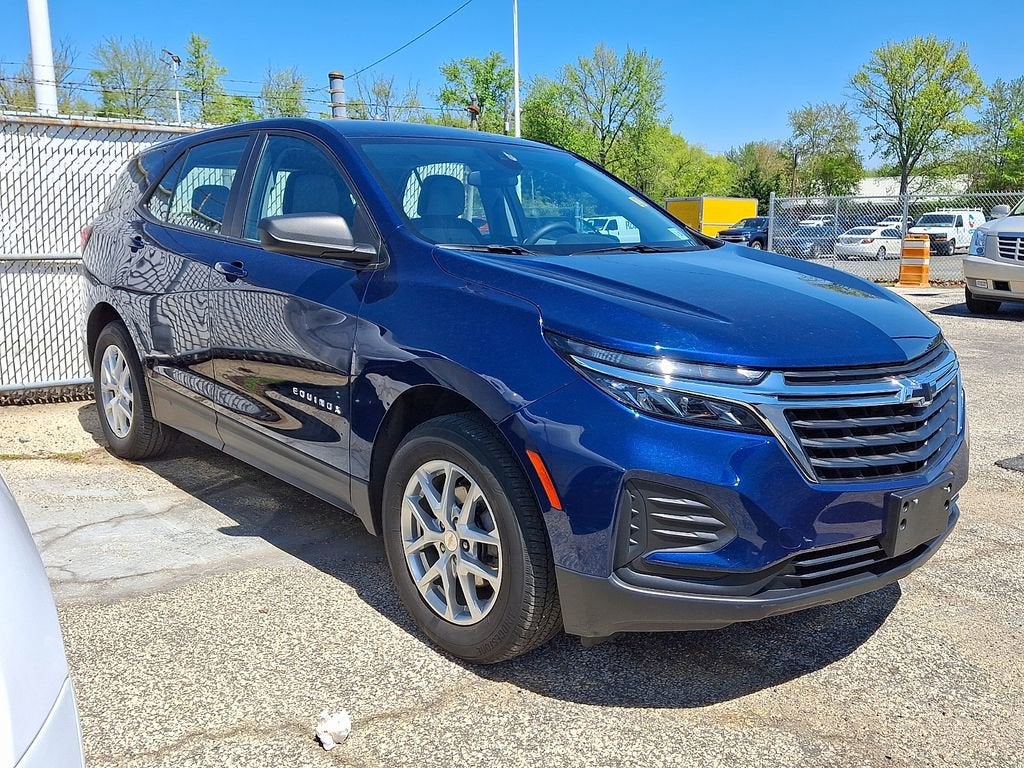 2022 Chevrolet Equinox LS