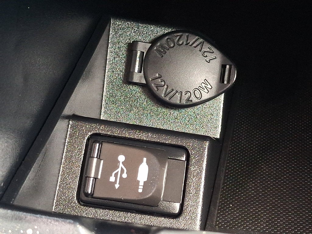 2015 Toyota Camry Hybrid LE