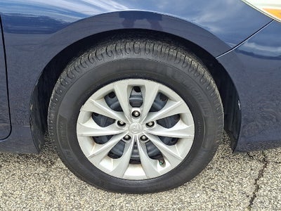 2015 Toyota Camry Hybrid LE