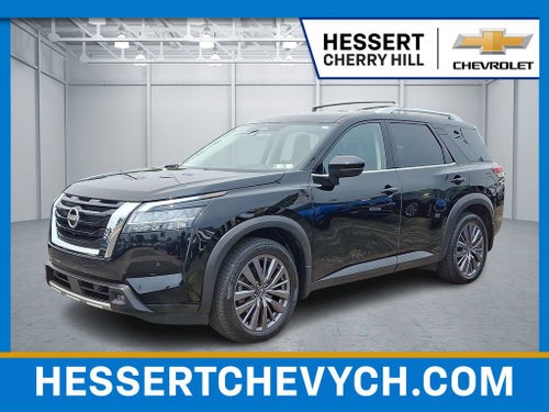 2023 Nissan Pathfinder SL 4WD
