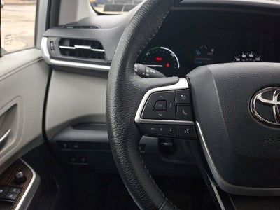 2021 Toyota Sienna XLE