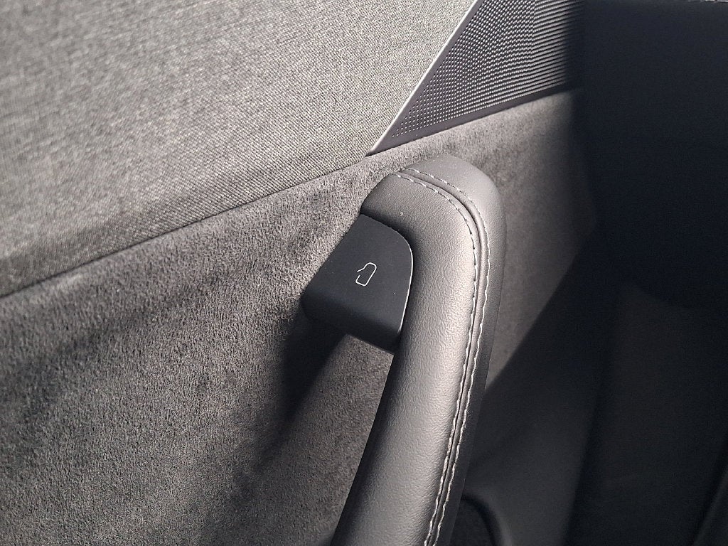2026 Tesla Model Y Long Range