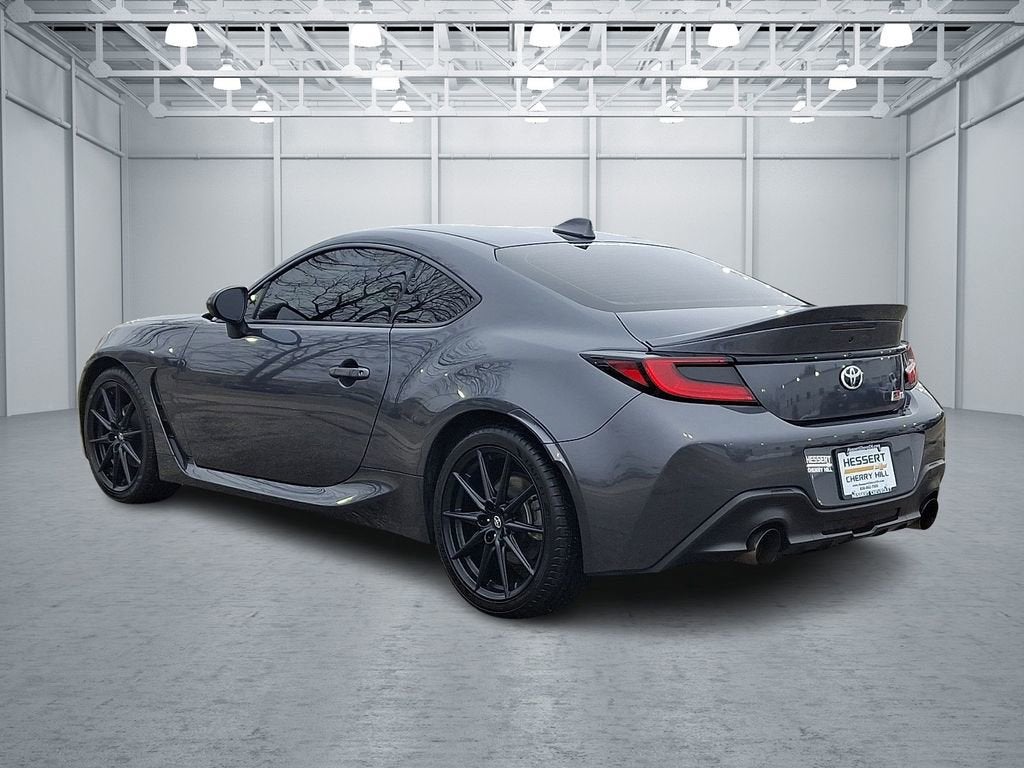 2024 Toyota GR86 Premium