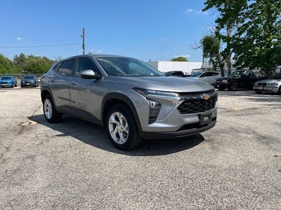 2025 Chevrolet Trax LS