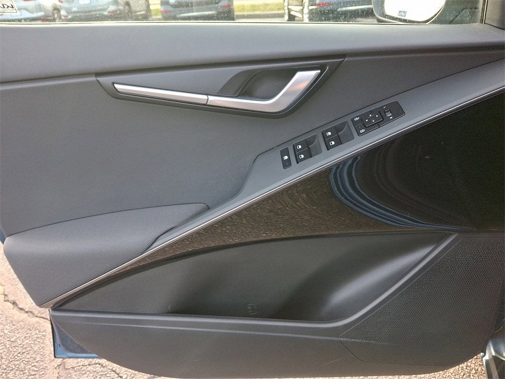 2023 Kia Niro Plug-In Hybrid EX