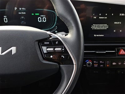 2023 Kia Niro Plug-In Hybrid EX