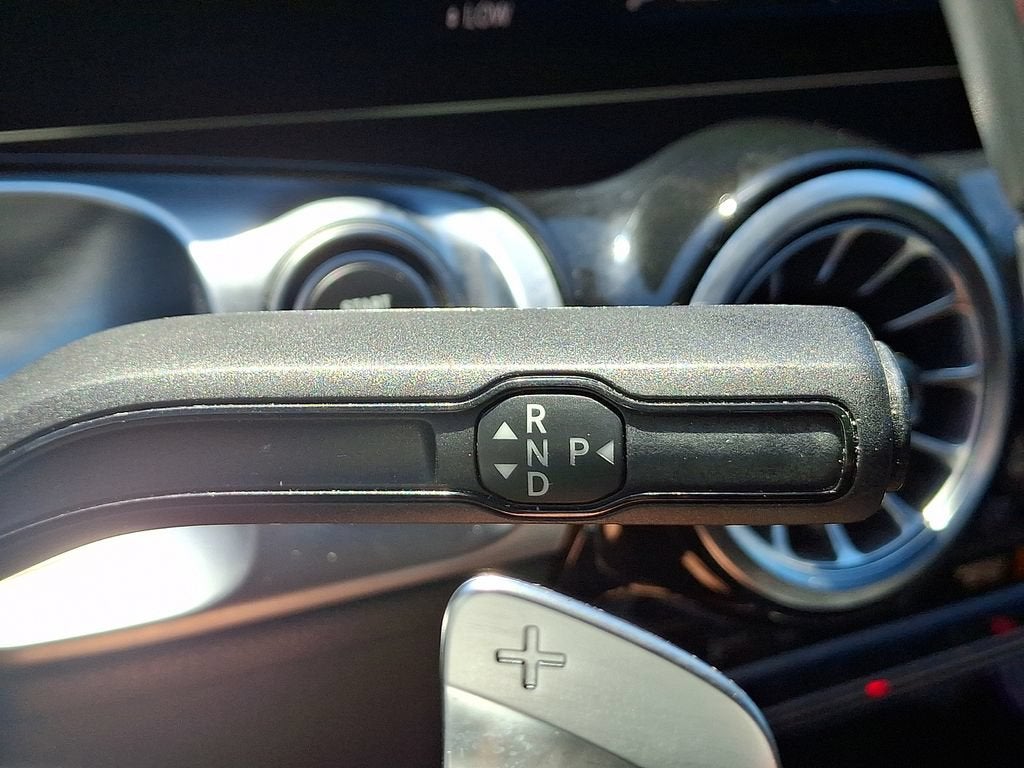 2022 Mercedes-Benz GLB 250 GLB 250