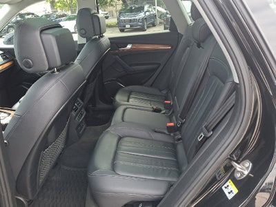 2023 Audi Q5 Premium 40 TFSI quattro S tronic