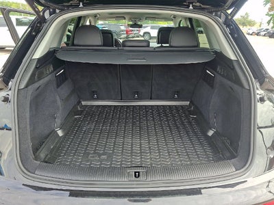 2023 Audi Q5 Premium 40 TFSI quattro S tronic