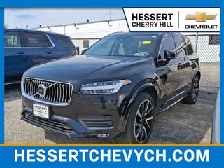 2022 Volvo XC90 T6 Momentum 7 Passenger